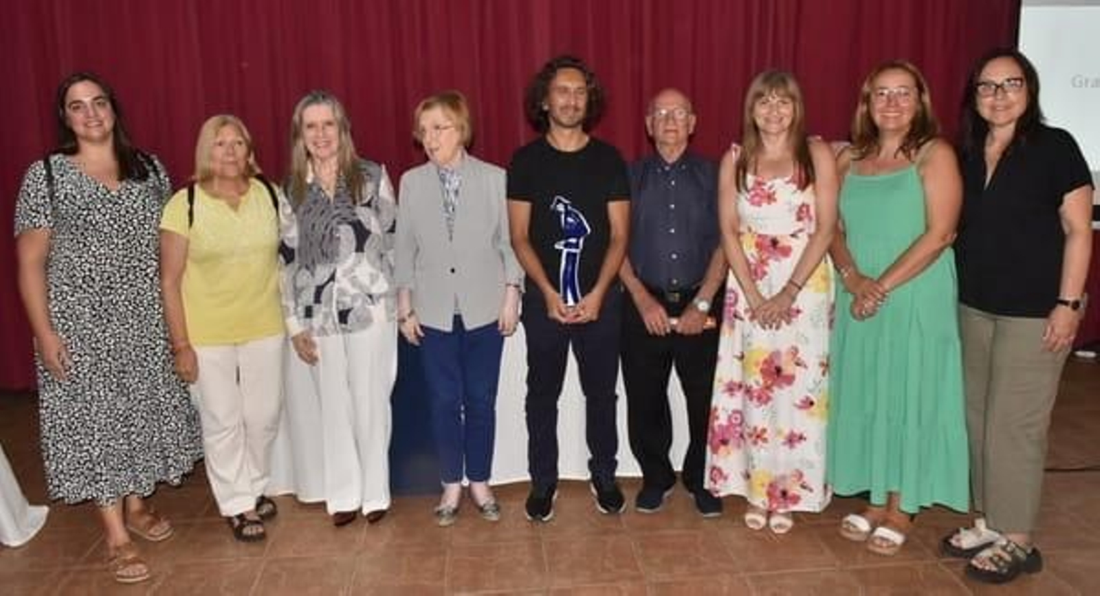 La delegada de la Xunta de Galicia en Uruguay, Elvira Domínguez, participó en el primer evento del año en el Centro Gallego de Montevideo.
