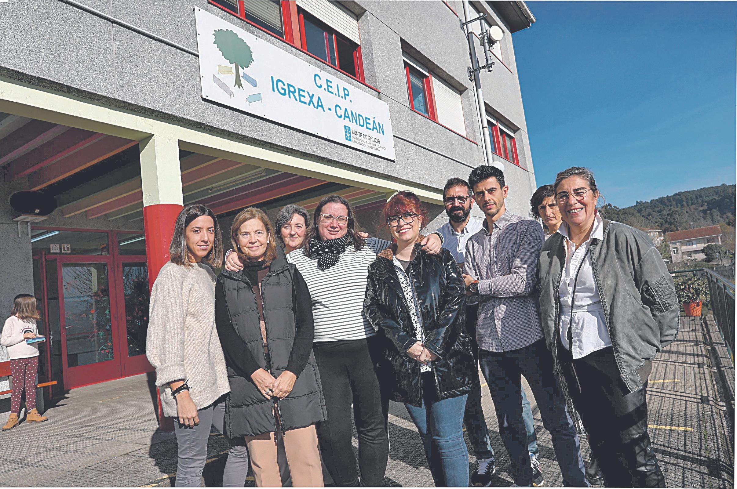 Parte del claustro del Igrexa-Candeán, que trabaja en equipo para individualizar la atención de sus alumnos.