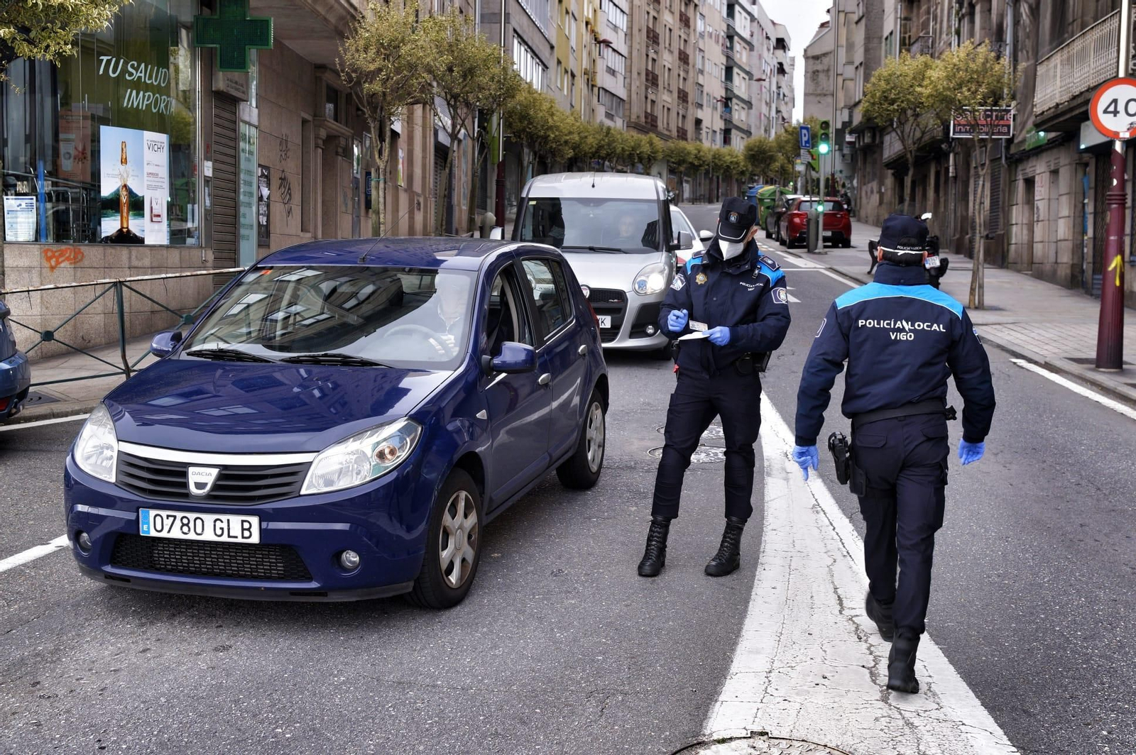 Un control de la Policía Local en Vigo