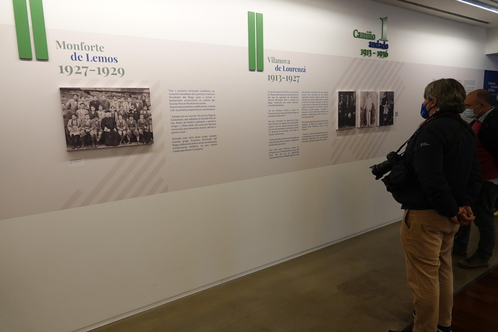 Presentación en la Pinacoteca de "Nos vieiros da arte galega", sobre a colección municipal de Francisco Fernández del Riego.