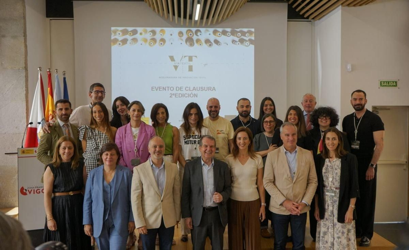 Foto de familia en el acto de la clausura de ViaTextil celebrado ayer en la sede de Zona Franca.