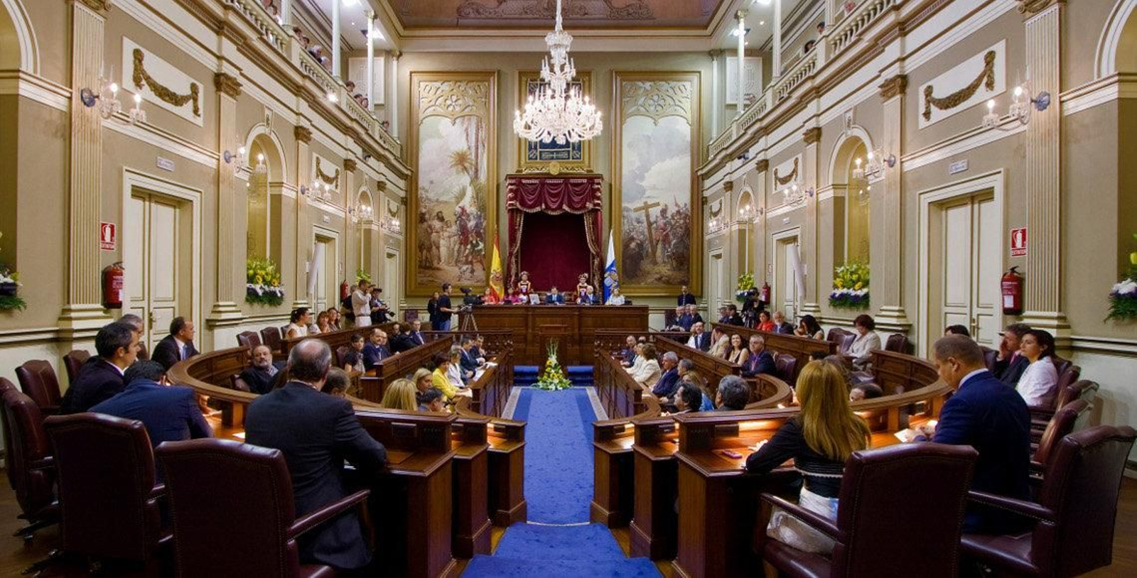 Sala de plenos Parlamento de Canarias