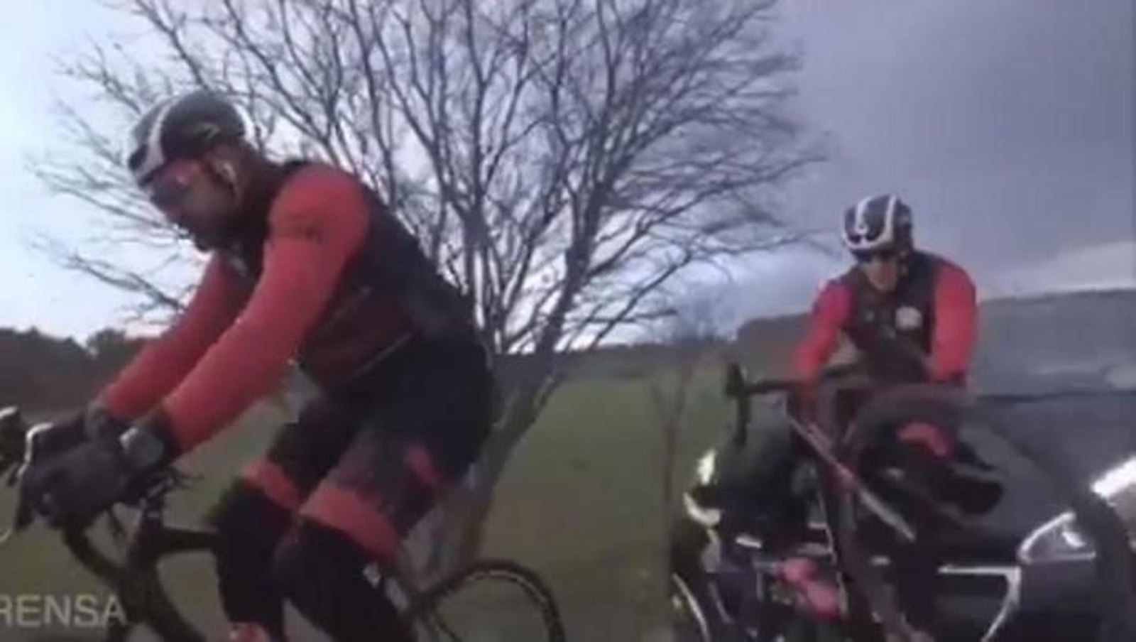 Imagen del atropello sufrido por Dani Rovira en el rodaje de un documental.