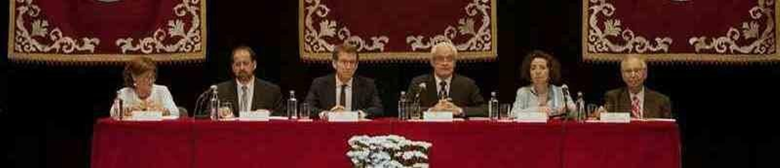 La Real Academia Galega (RAG) celebra un pleno extraordinario y público de homenaje a María Victoria Moreno,