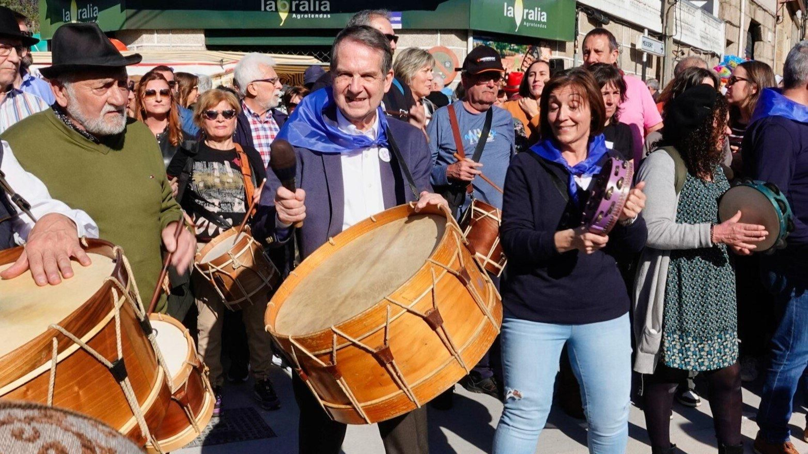Abel Caballero en las fiestas de San Blas.