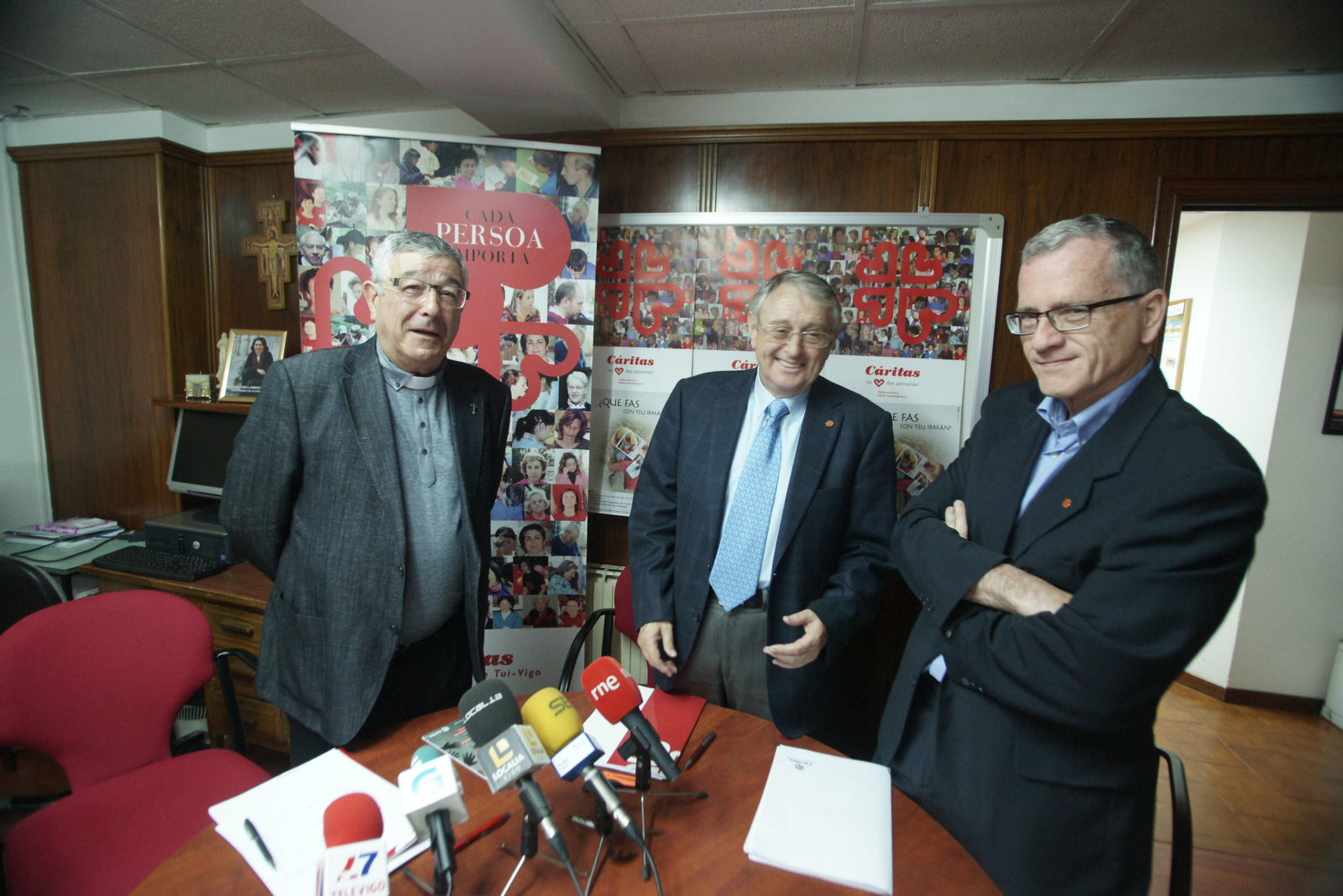 Jaime Barrecheguren (D)es el delegado diocesano de Acción Caritativa.