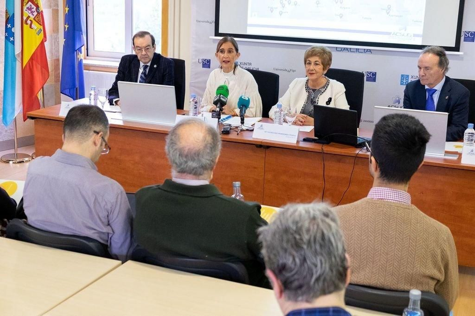 A conselleira de Educación, Universidade e Formación Profesional, Carmen Pomar; a presidenta da Axencia para a Calidade do Sistema Universitario de Galicia (ACSUG), Patrocinio Morrondo; e o director da ACSUG, Eduardo López, presentarán o avance dos resultados do Estudo da inserción laboral dos titulados en másteres no Sistema Universitario de Galicia. No 5º andar do CIFP Compostela (rúa Lamas de Abade, s/n).
foto xoán crespo
29/11/2019