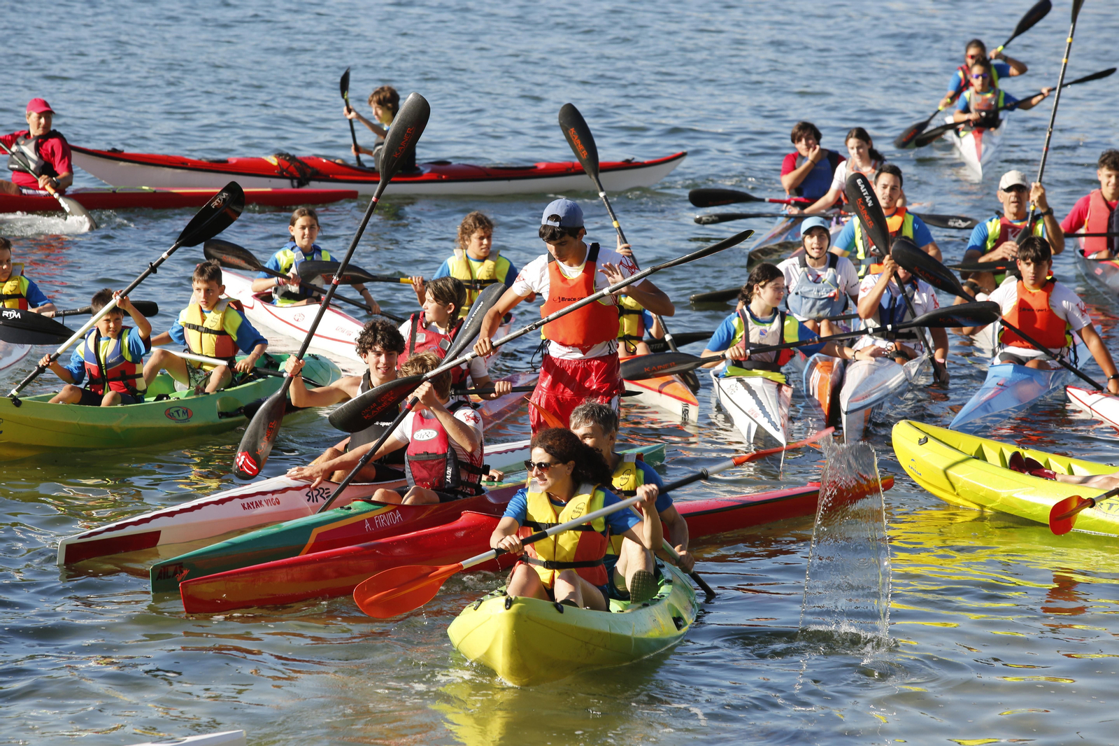 La jornada de entrenamiento especial de la mano de +Deporte Atlántico y el club de piragüismo Kayak Vigo