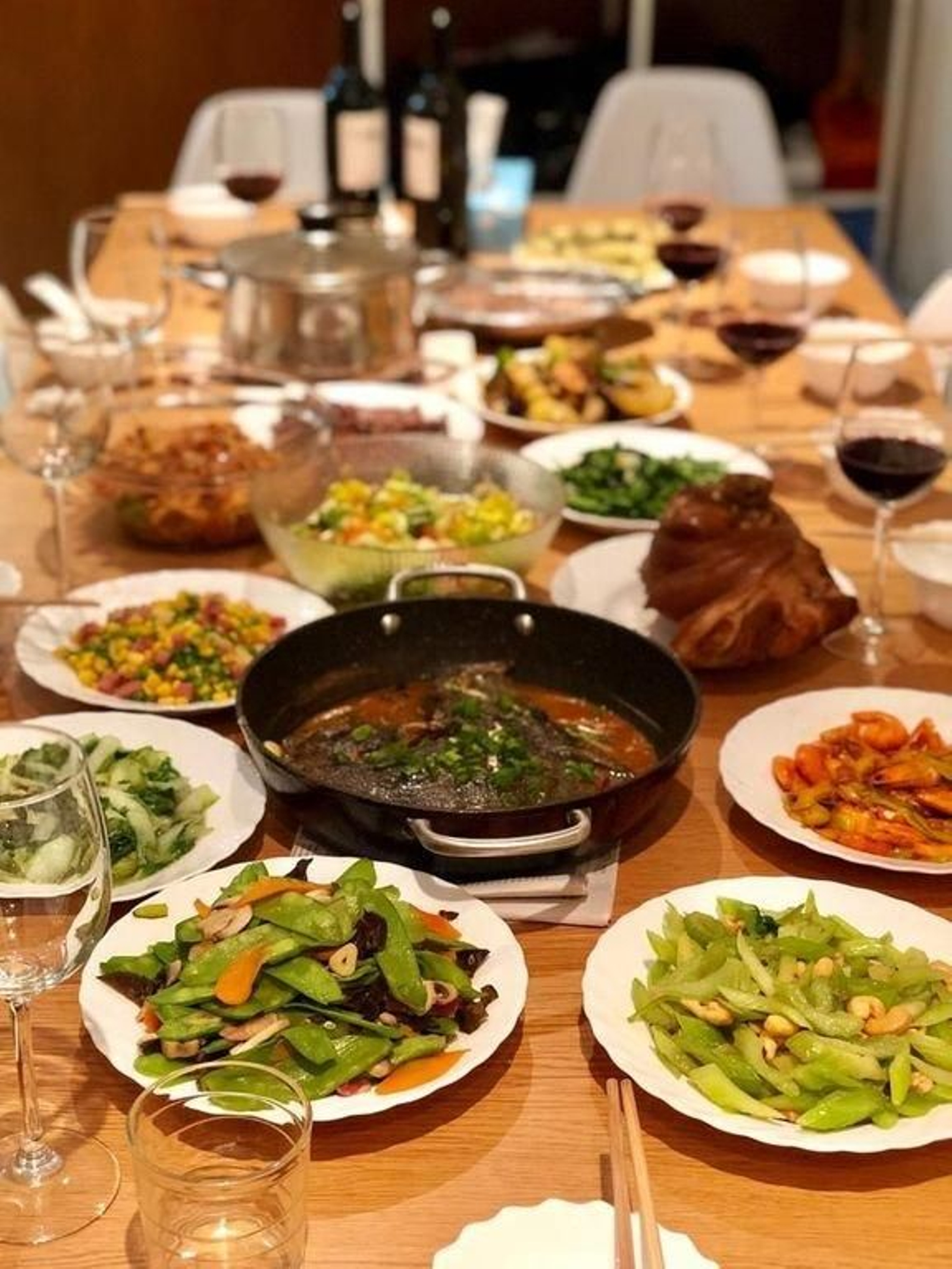 El menú de Nochevieja incluye veinte platos diferentes.