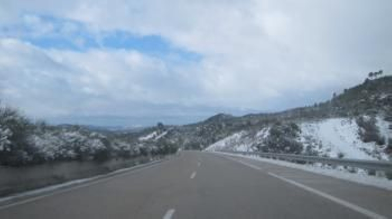 La circulación para camiones en la autopista AP-9 entre A Coruña y Santiago ha sido restablecida minutos antes de las 10.00 horas