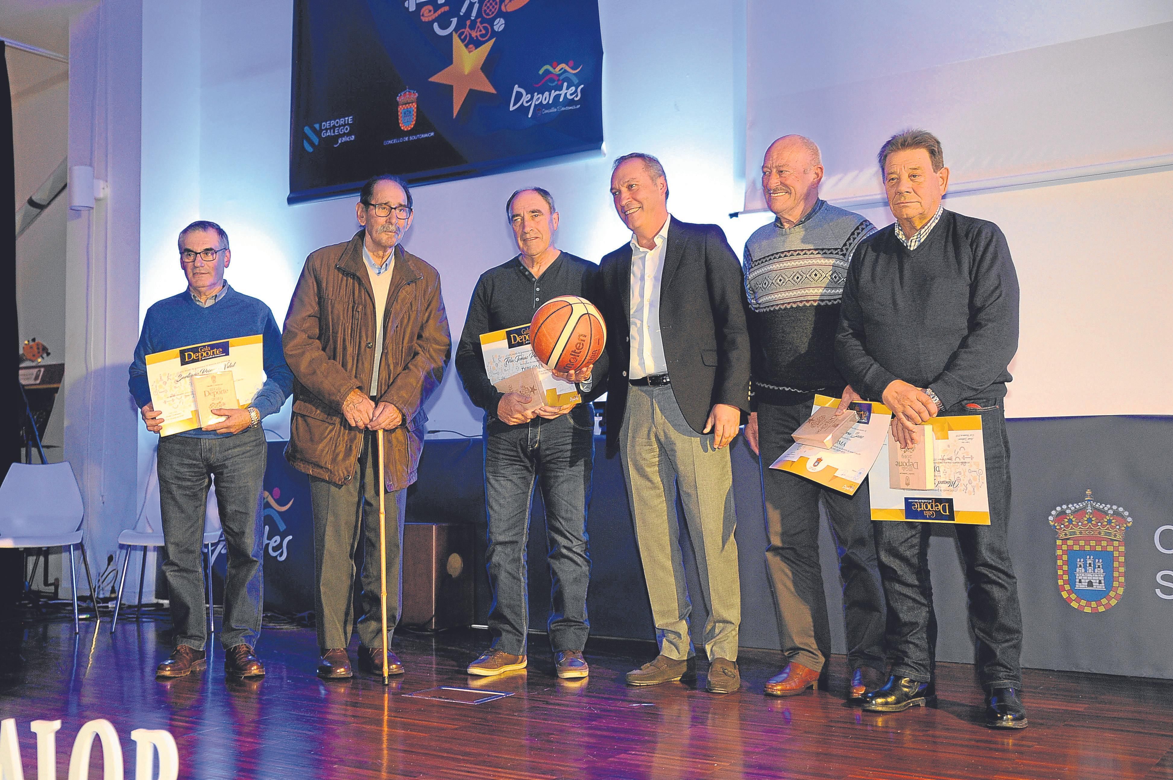 Mariano Magallanes (arriba), Marta Astorga (medio) y Óliver Corbacho (abajo) fueron los ganadores del fin de semana en el Aero Club.