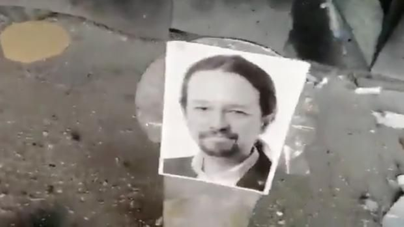 La Abogacía denunciará en la Fiscalía el vídeo en el que se dispara contra fotos del Gobierno