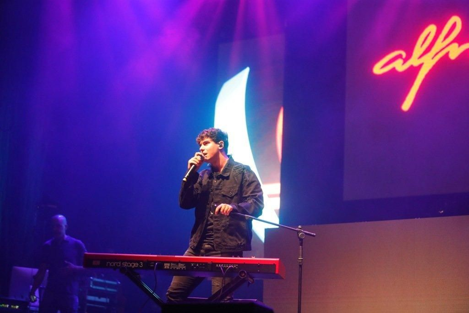 Los 40 Principales regresó a Vigo  _ JV Landín