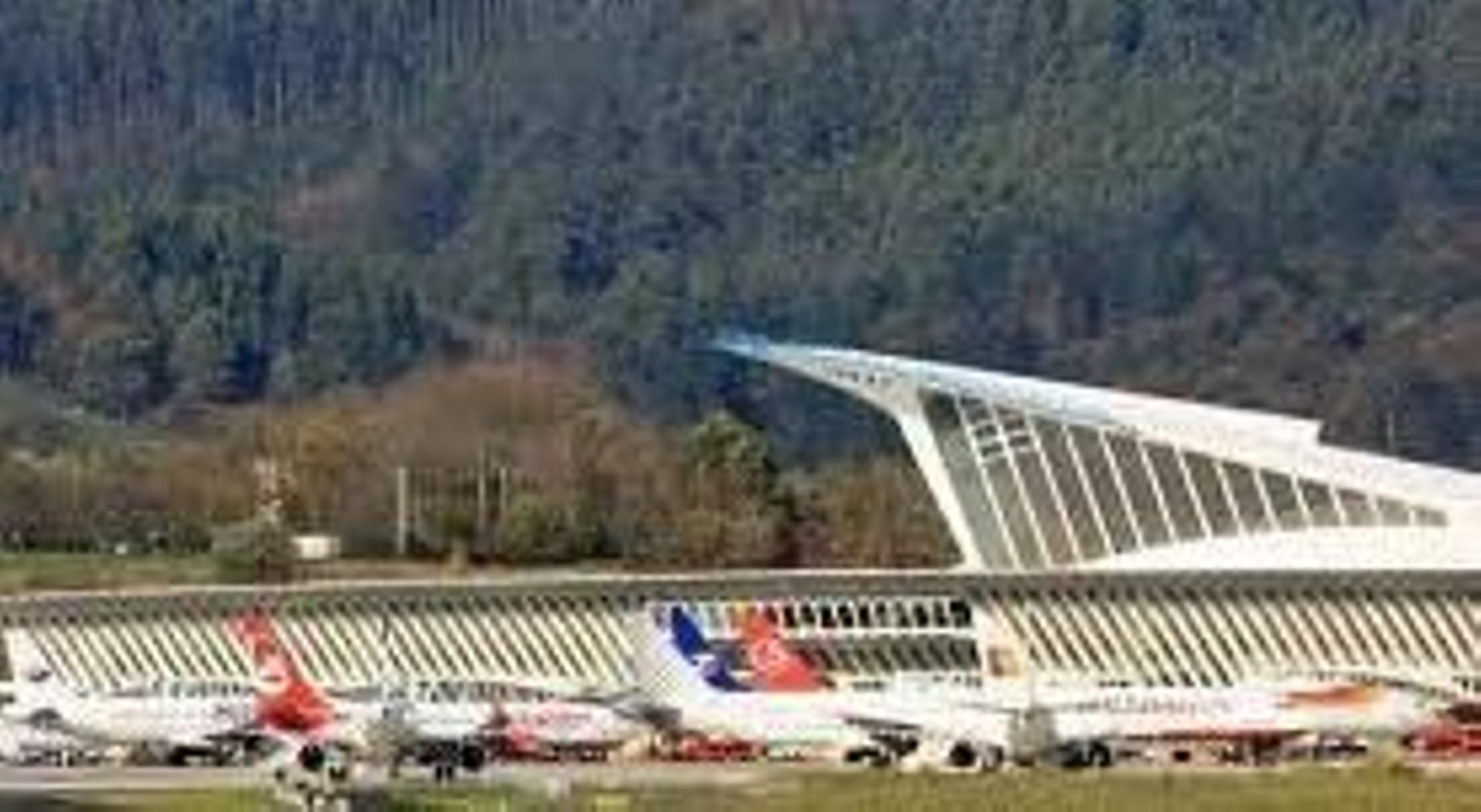 Vista del aeropuerto de Bilbao.