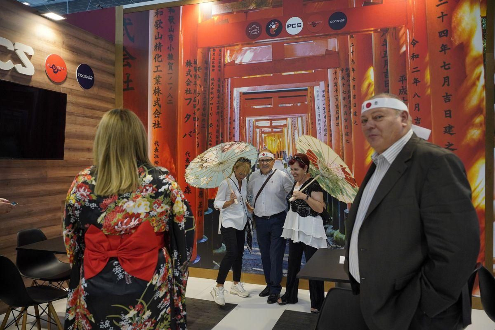 El stand de la empresa valenciana PCS recrea el ambiente del país nipón.