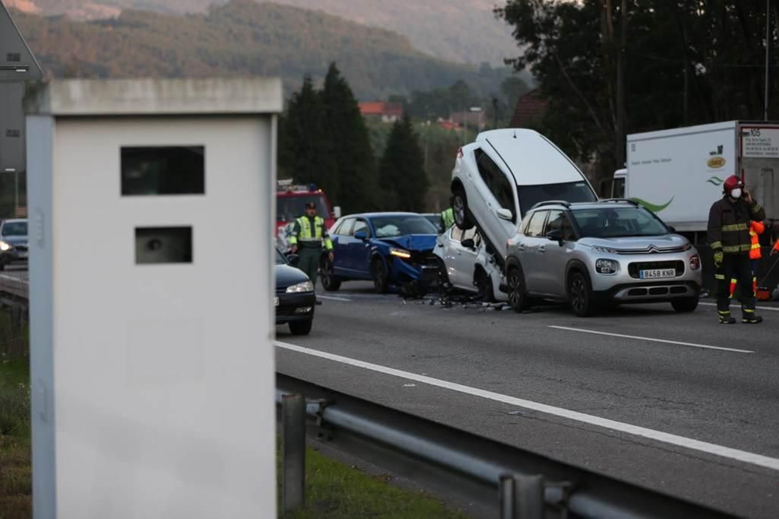 Accidente en la la autovía A55 en Mos 9