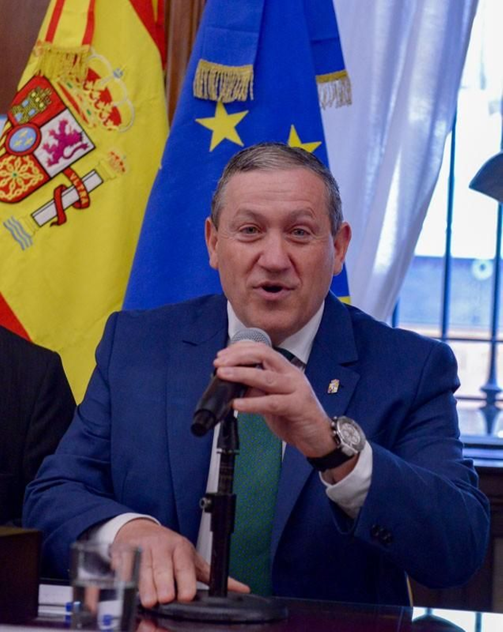 Javier Faúndez , presidente de la Diputación de Zamora, en un càlido discurso