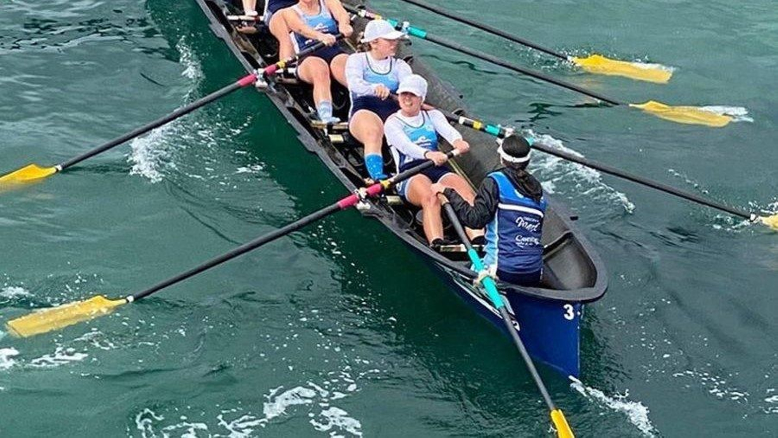 La Sociedad Deportiva Tirán organiza su prueba de trainerillas mañana en el muelle de A Mosqueira.