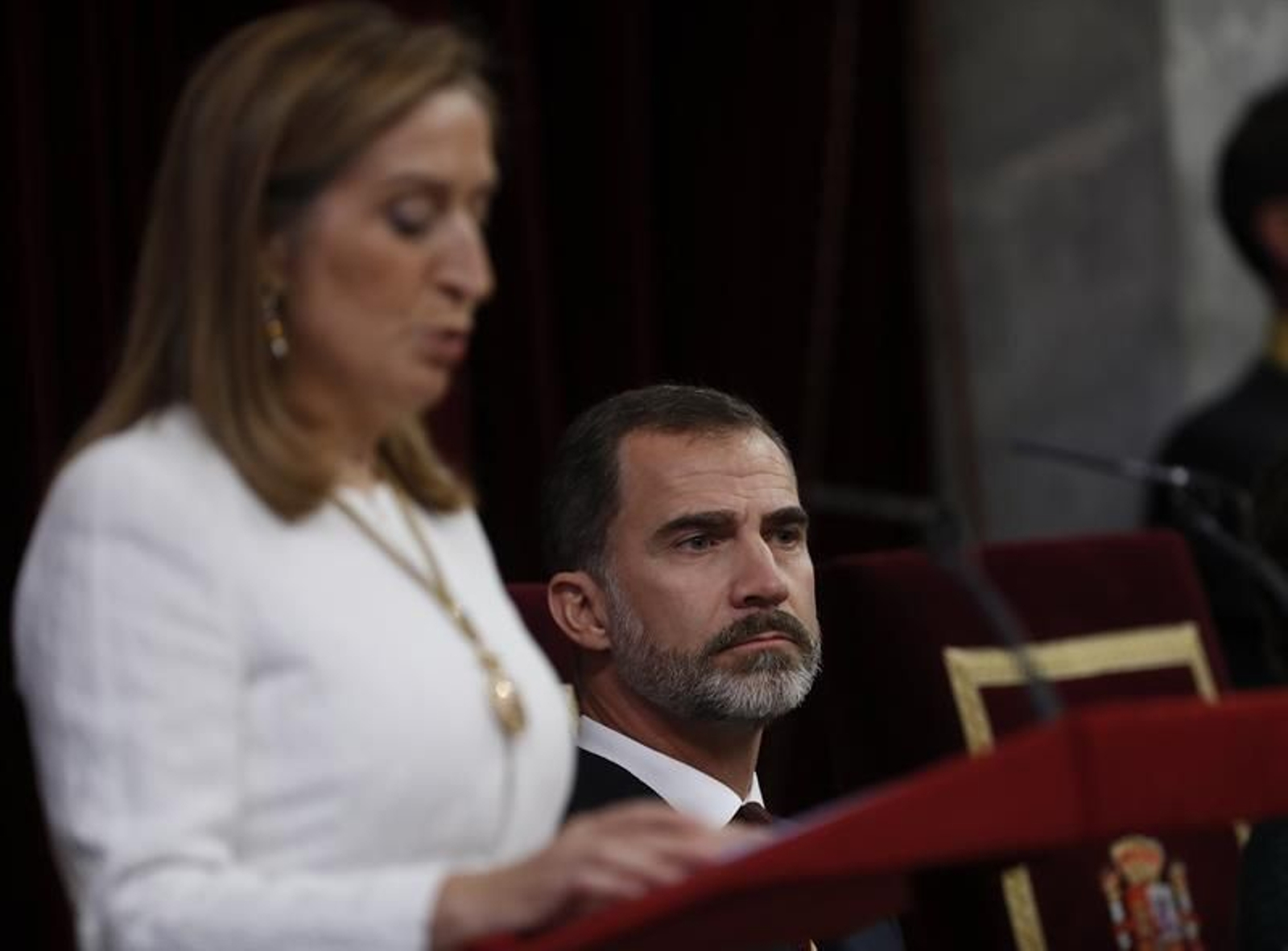 La presidenta del Congreso, Ana Pastor, durante su intervención junto al Rey Felipe VI
