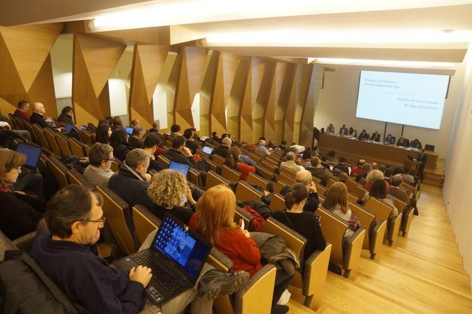 Salustiano Mato presidirá hoy el que será posiblemente el último Claustro de su mandato.