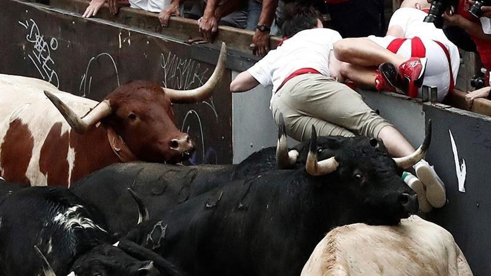 Uno de los corneados en los Sarfermines