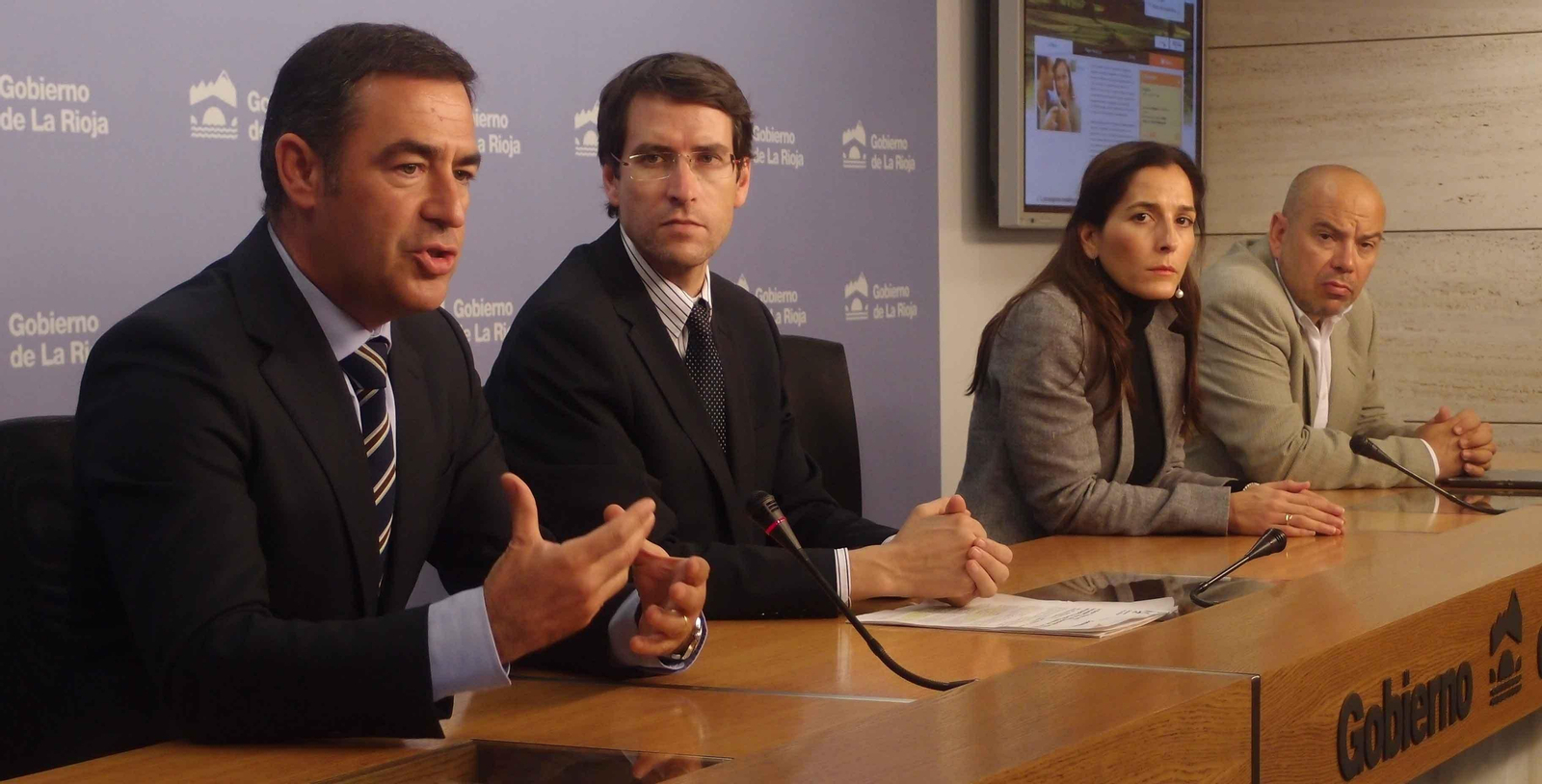 Presentación del acuerdo entre La Rioja Turismo y Logitravel.