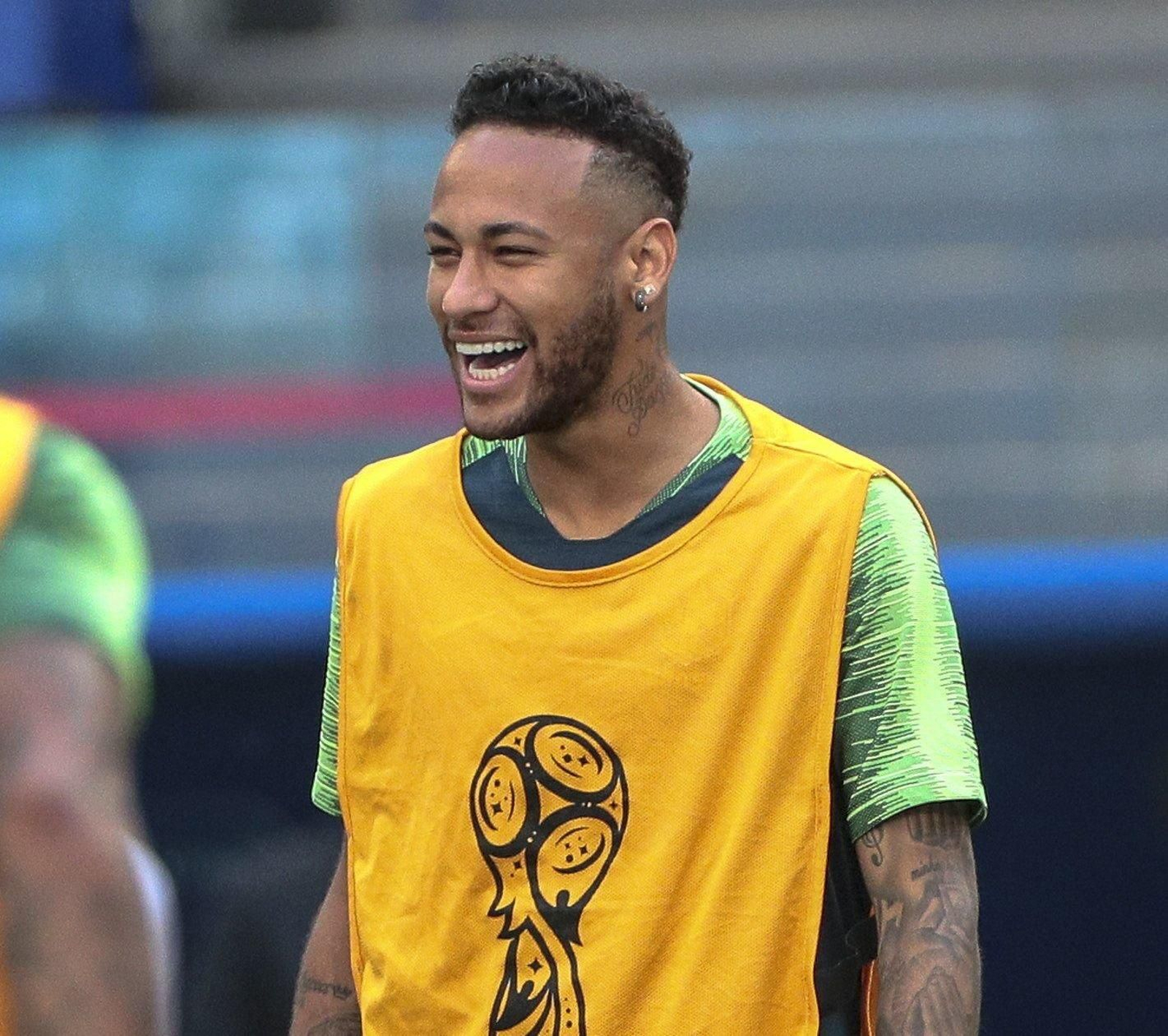 Neymar quiere recuperar su nivel.