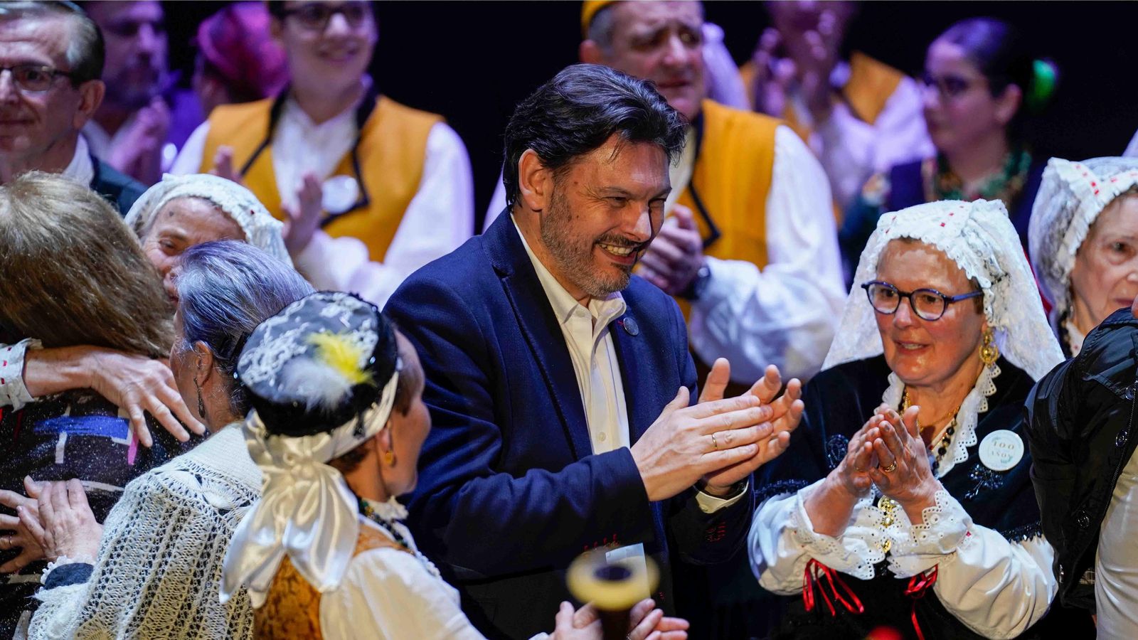 Imagen de la celebración del Centenario de la Agrupación Artística Gallega Rosalía de Castro de Madrid