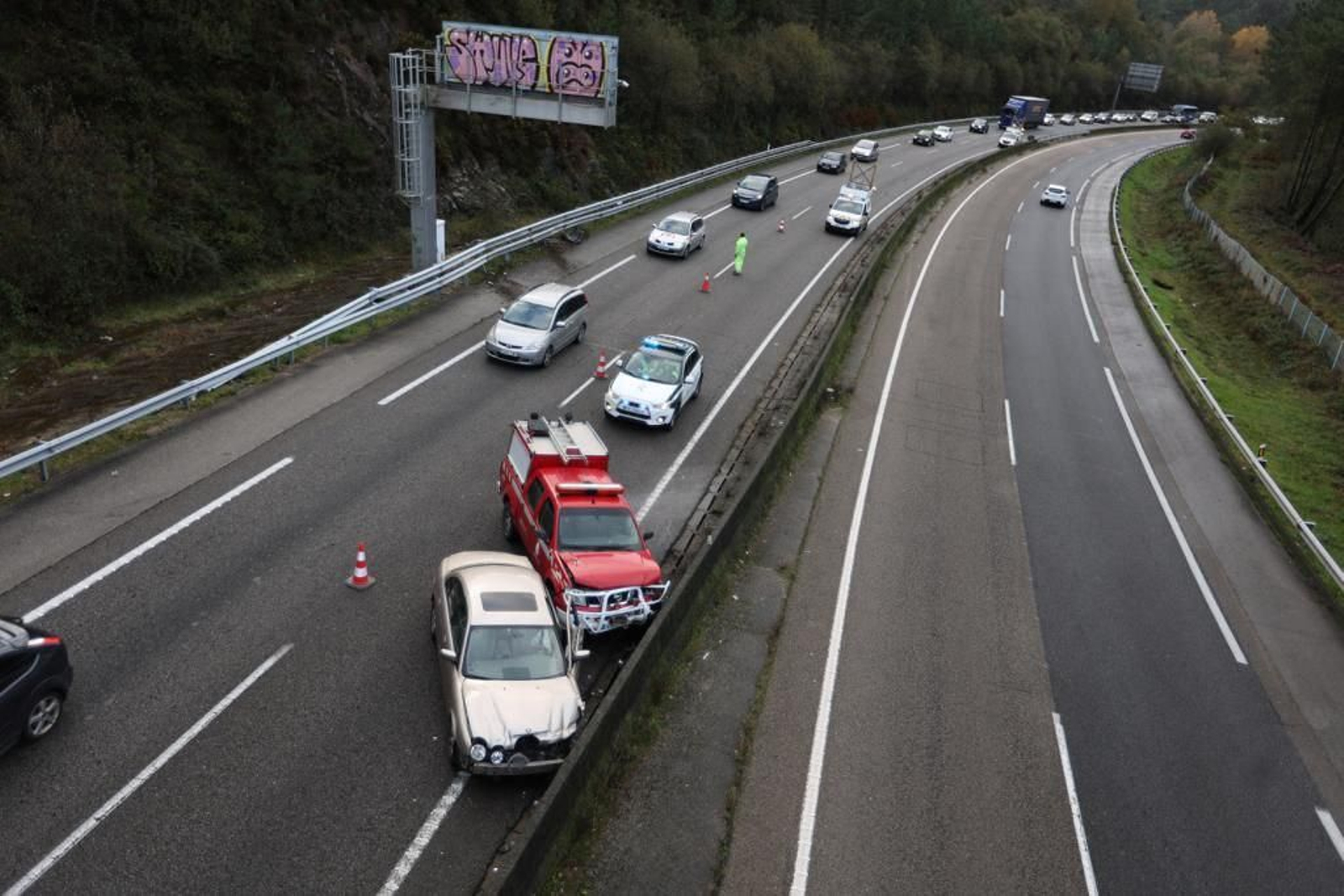 Colisión en la VG-20. // Alberte