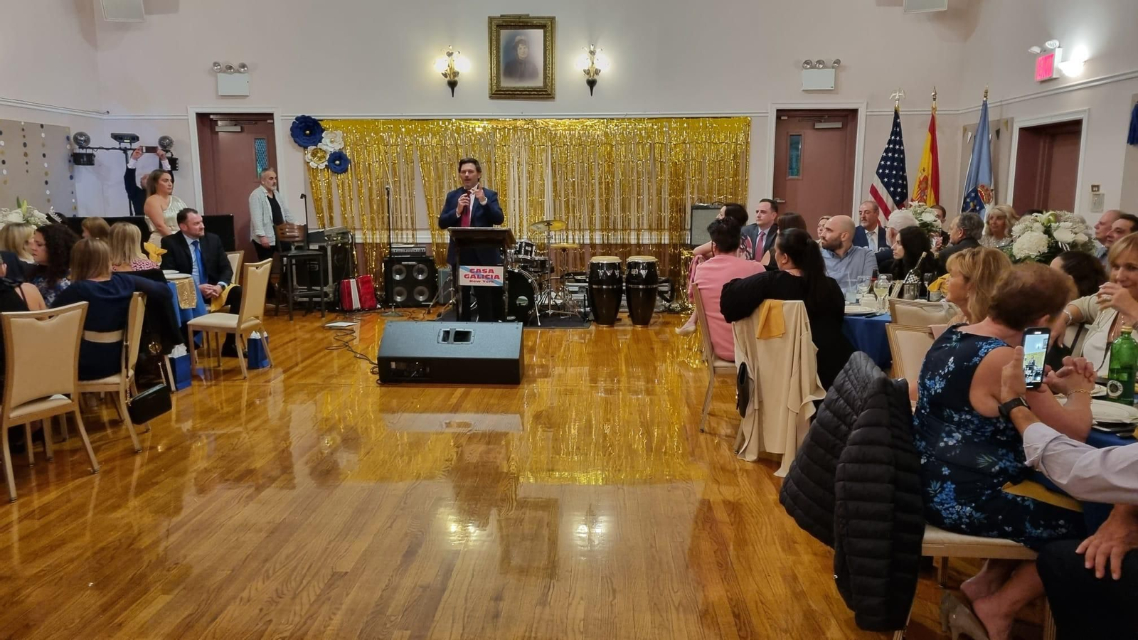 Miranda destacó la labor de promoción de la cultura gallega en USA de la Casa Galicia de Nueva York durante los actos de conmemoración de su 82 Aniversario