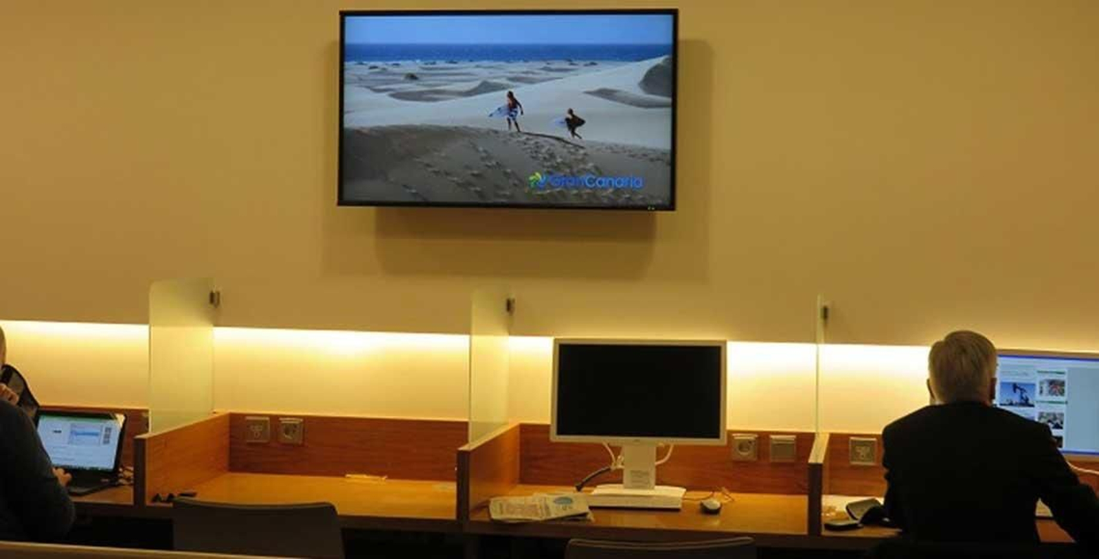 En los monitores de las salas de espera de los pasajeros de Lufthansa Business Class, Primera Clase y Senator Lounges se emitirá un vídeo promocional de Gran Canaria de 30 segundos cada diez minutos.