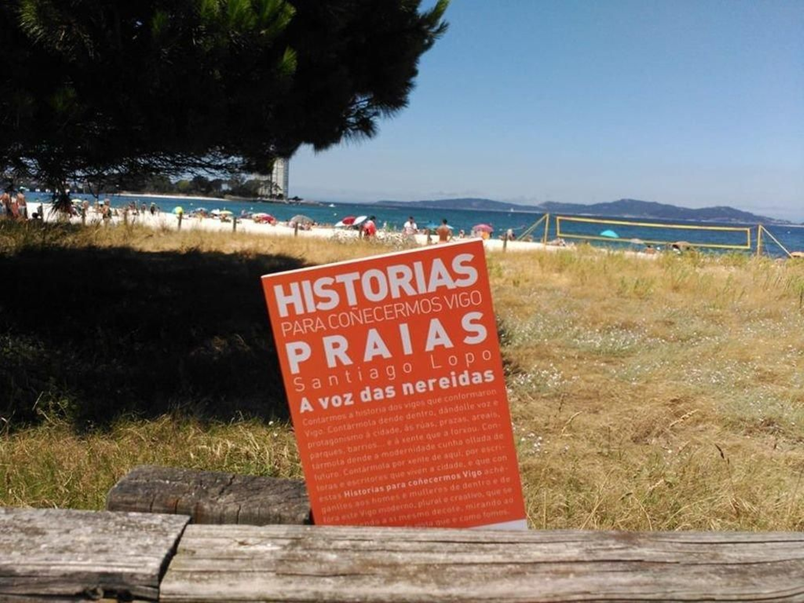 O Vao, “A voz das nereidas”, de Santiago Lopo: “Por tempadas deambulaba polo barrio de Coruxo, entre o Vao e a Fontaíña”.
