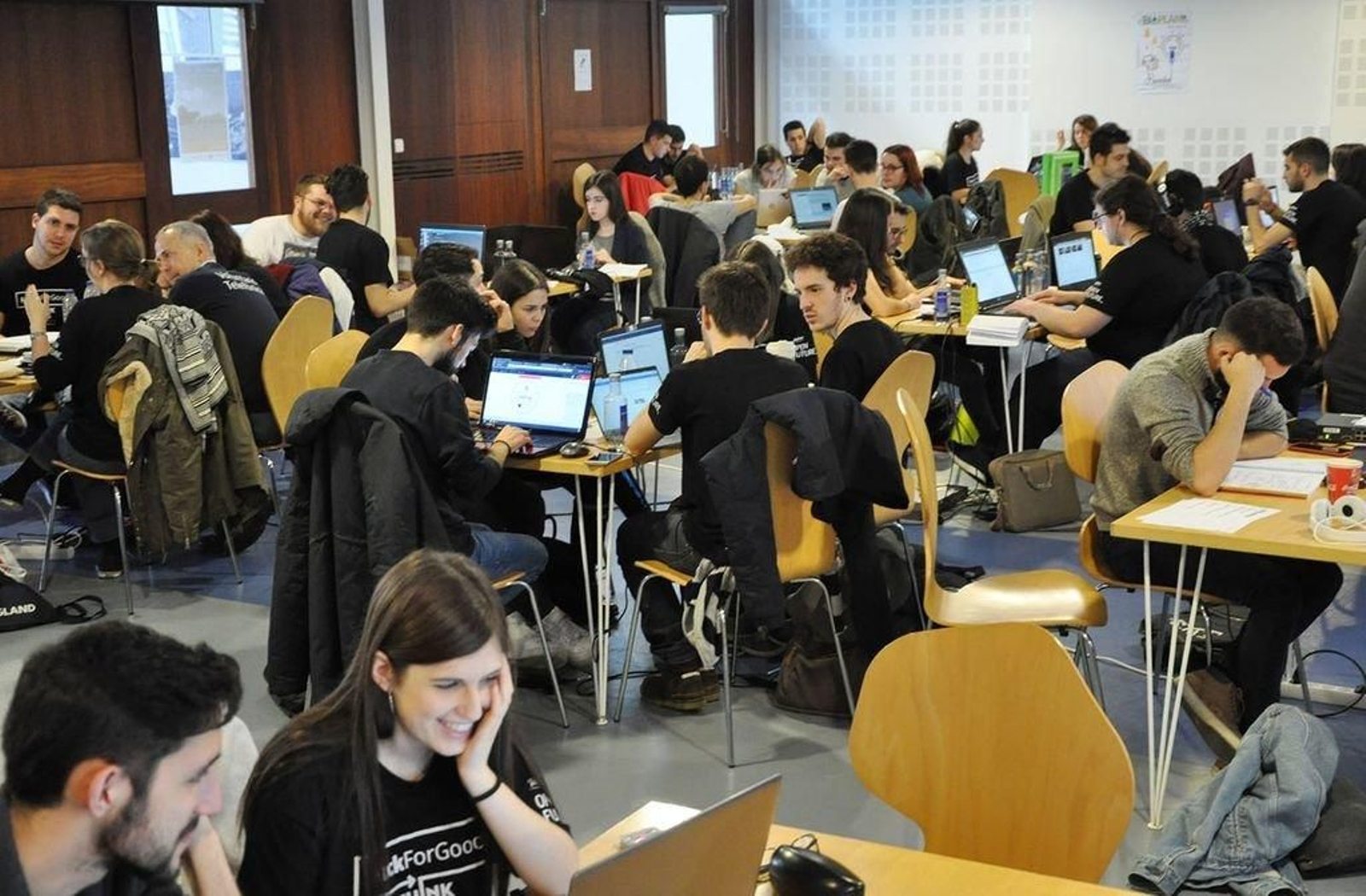 El evento se celebró en el edificio Miralles del Campus.