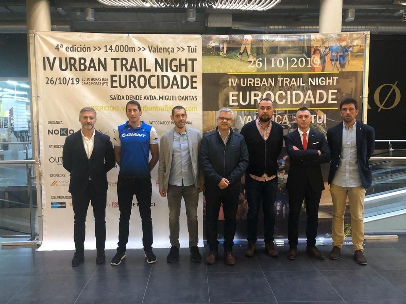 La IV edición del trail fue presentada ayer en el centro comercial Outletui.