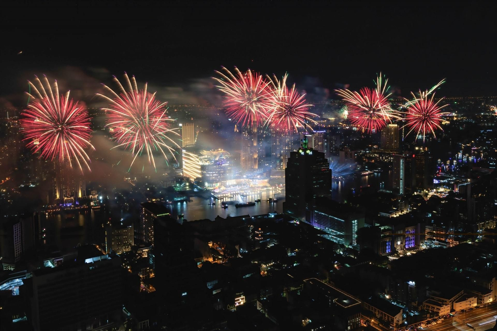 Bienvenida al 2024 en Tailandia