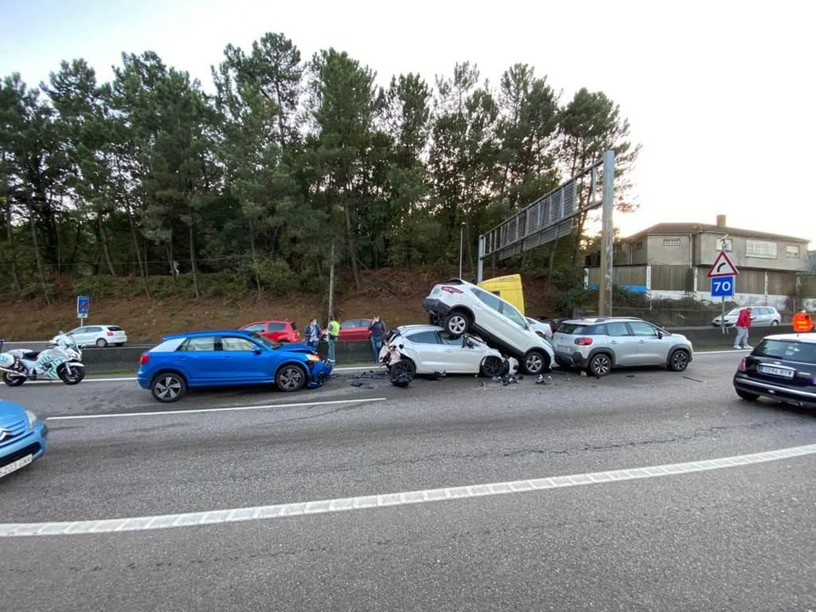 Accidente en la la autovía A55 en Mos 15