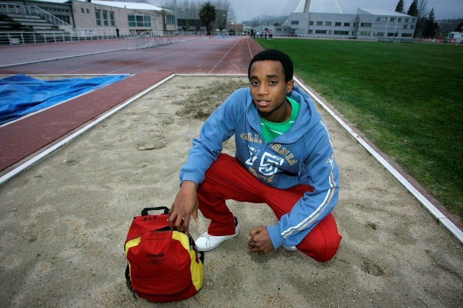 El atleta marinense tiene su centro de entrenamiento en Pontevedra.