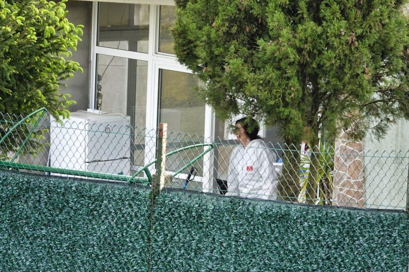 El crimen se produjo en la casa del detenido, en Lavadores, donde residía solo.