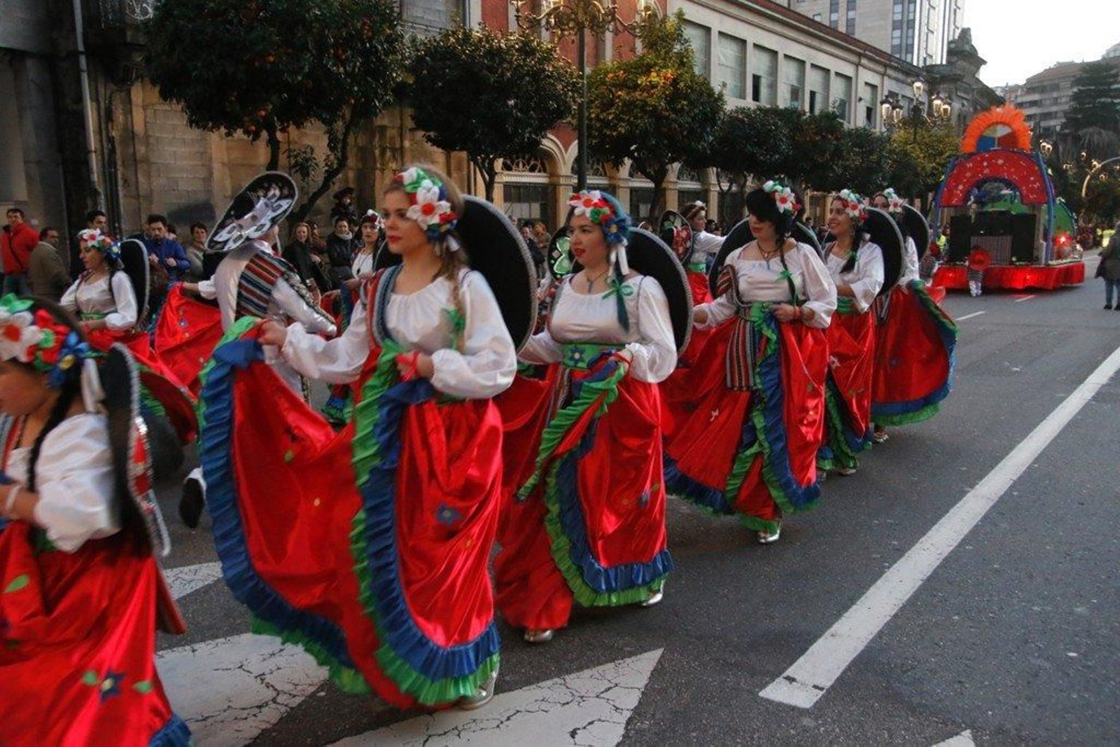 Desfile de carrozas del Carnaval Foto JV Landín 386