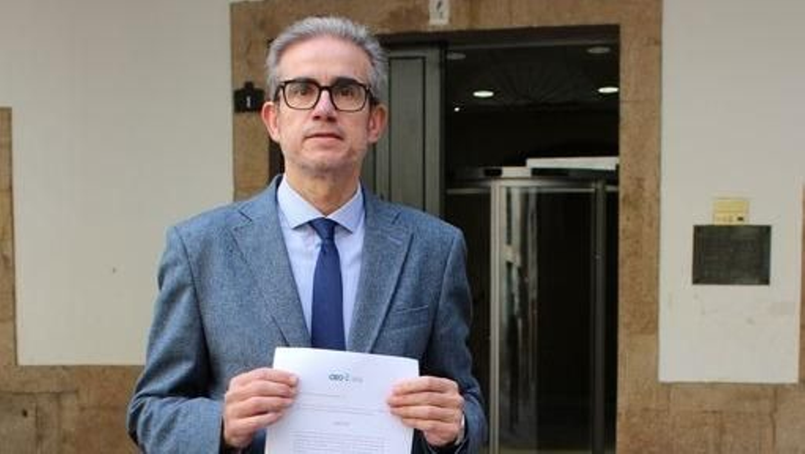 Barreiros con su candidatura.