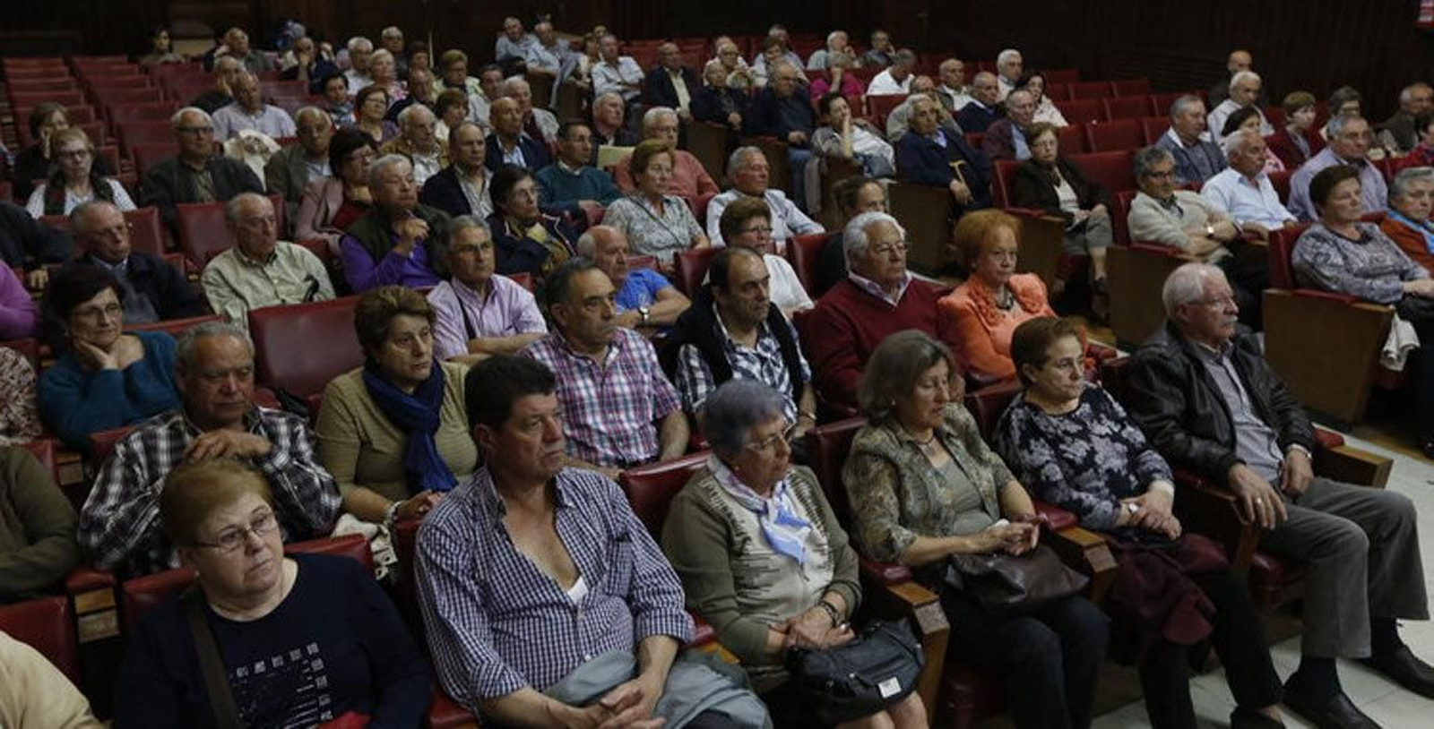 Reunión del colectivo de emigrantes retornados, en Ourense.