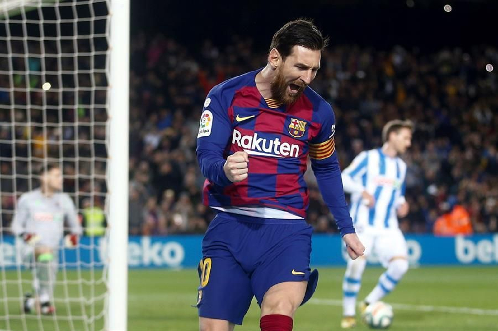 El delantero argentino Lionel Messi del Barcelona, celebra su gol ante la Real Sociedad