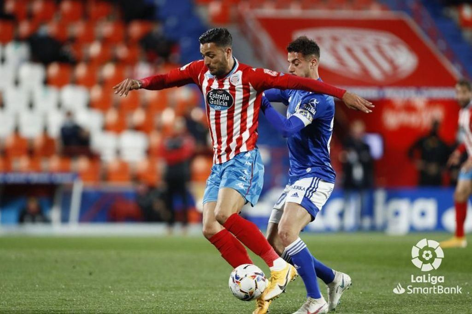 El Lugo no pudo superar al Oviedo en el Anxo Carro.