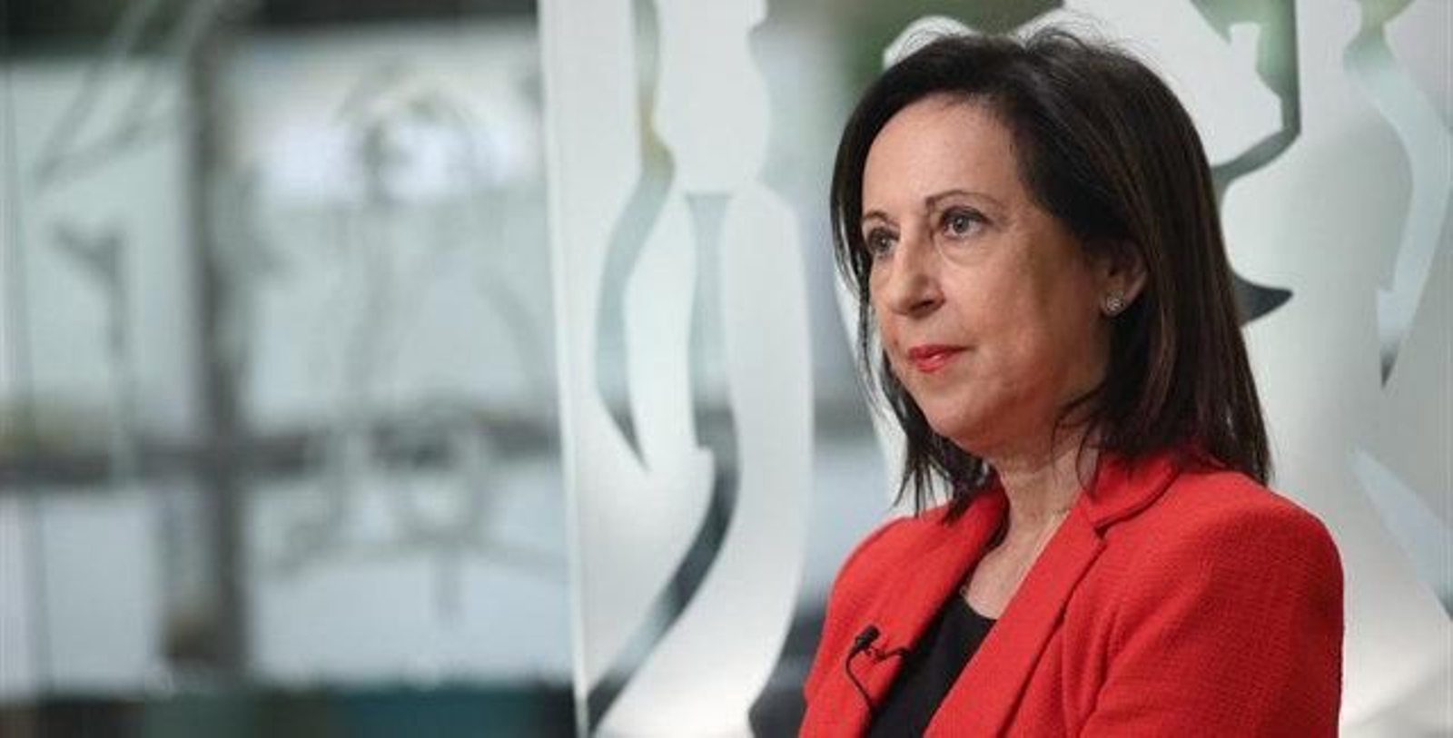 Margarita Robles, ha justificado su proposición por el "acoso" al que el ministro de Hacienda, Cristóbal Montoro, somete a exiliados y emigrantes que han vuelto.