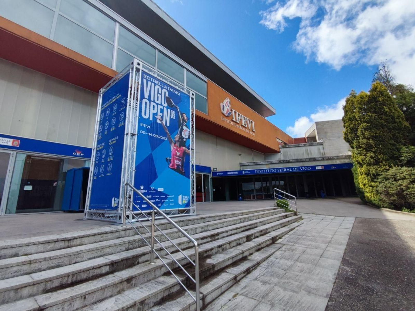 Publicidad del World Padel Tour en el Ifevi.