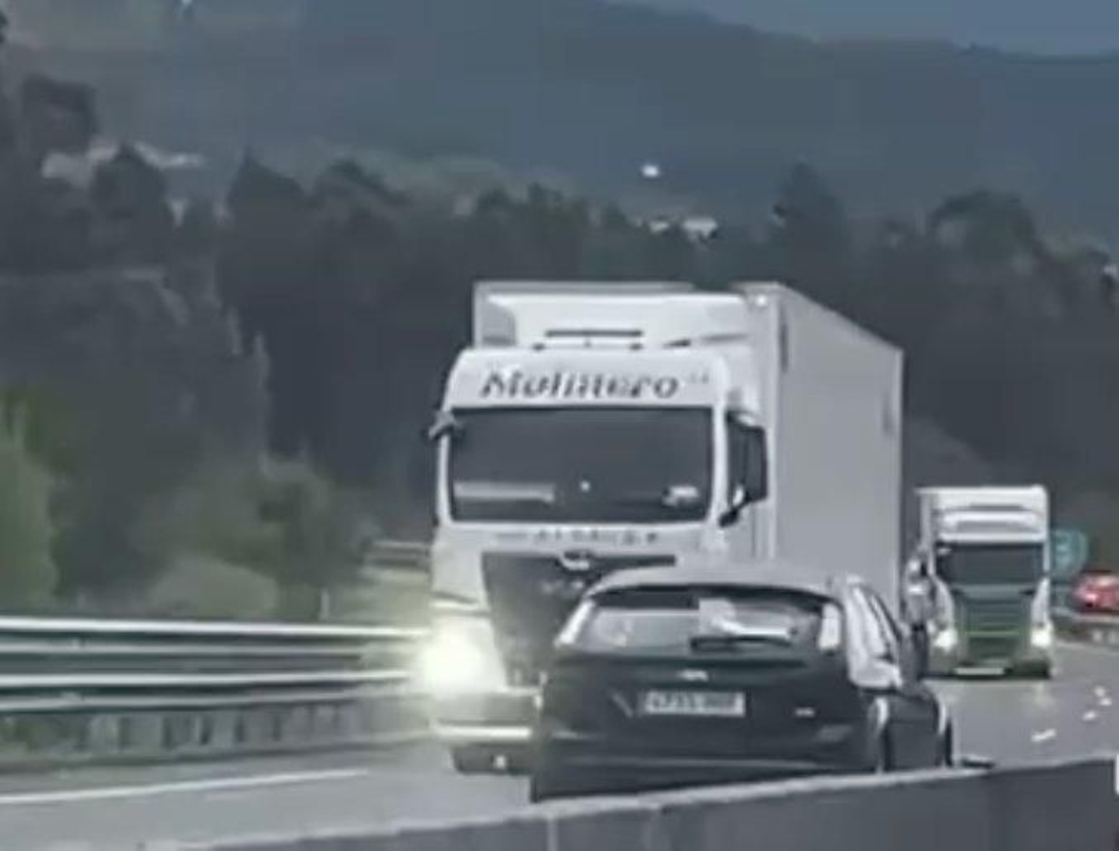 Conductor circulando en sentido contrario por la Autovía do Barbanza.