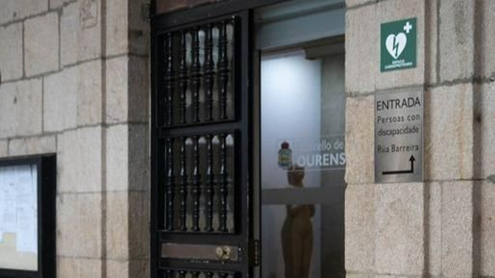 Entrada del edificio consistorial.