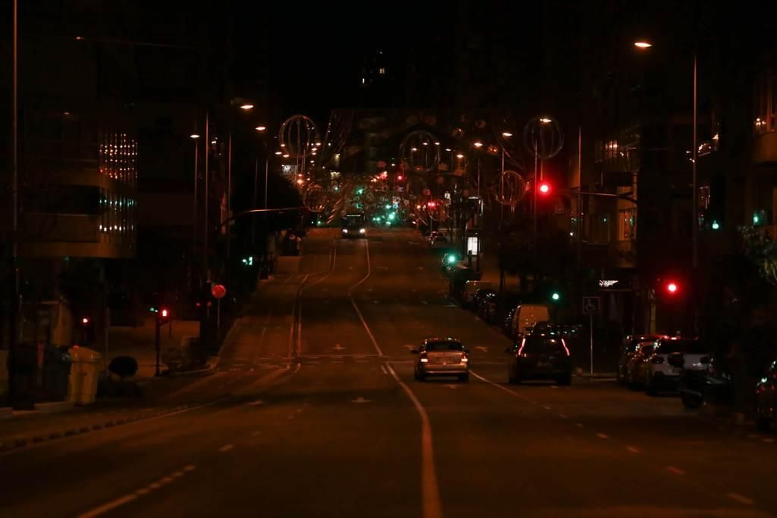 El confinamiento nocturno vacía Vigo 12