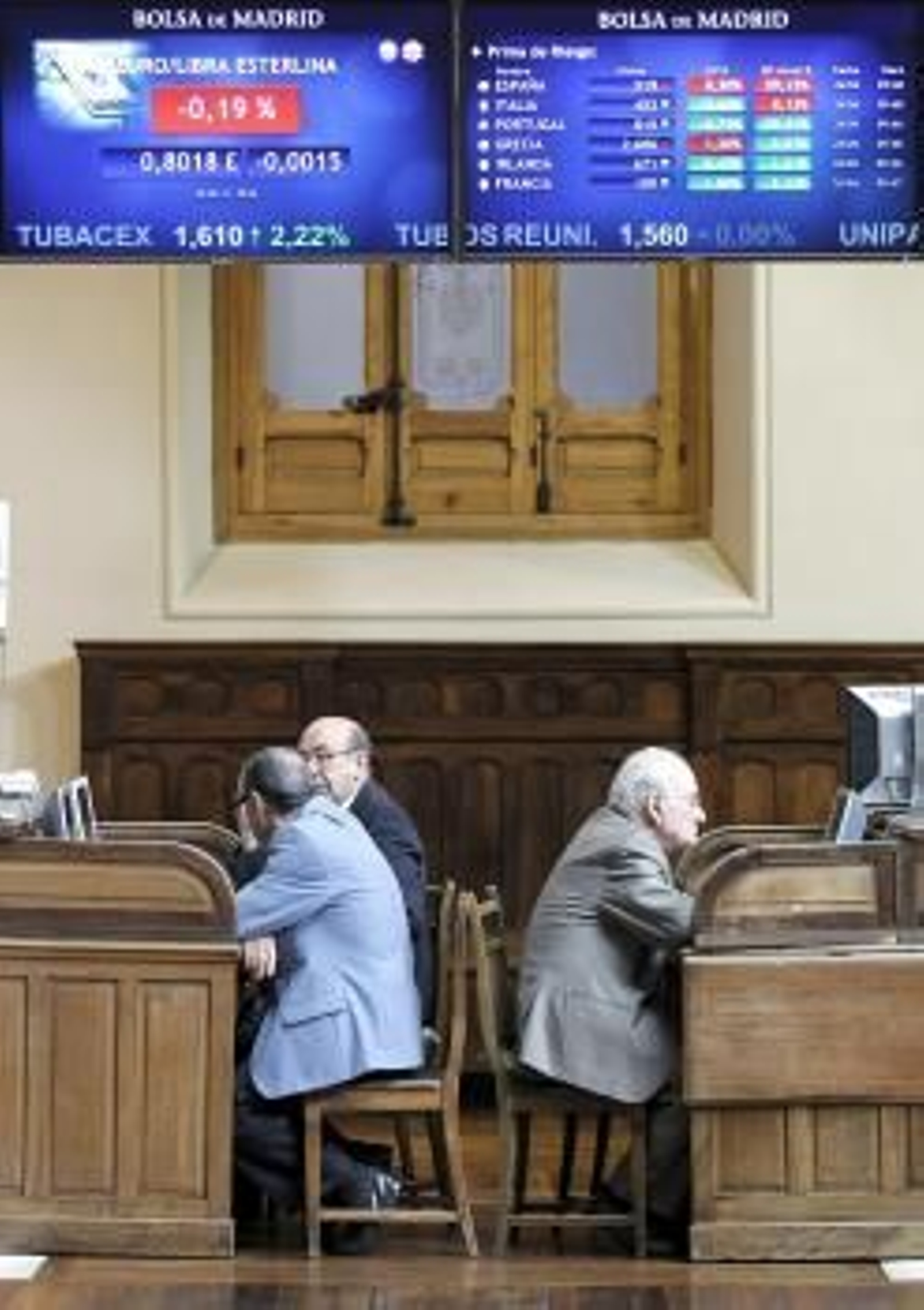 Monitores en la bolsa de Madrid  (Foto: EFE)