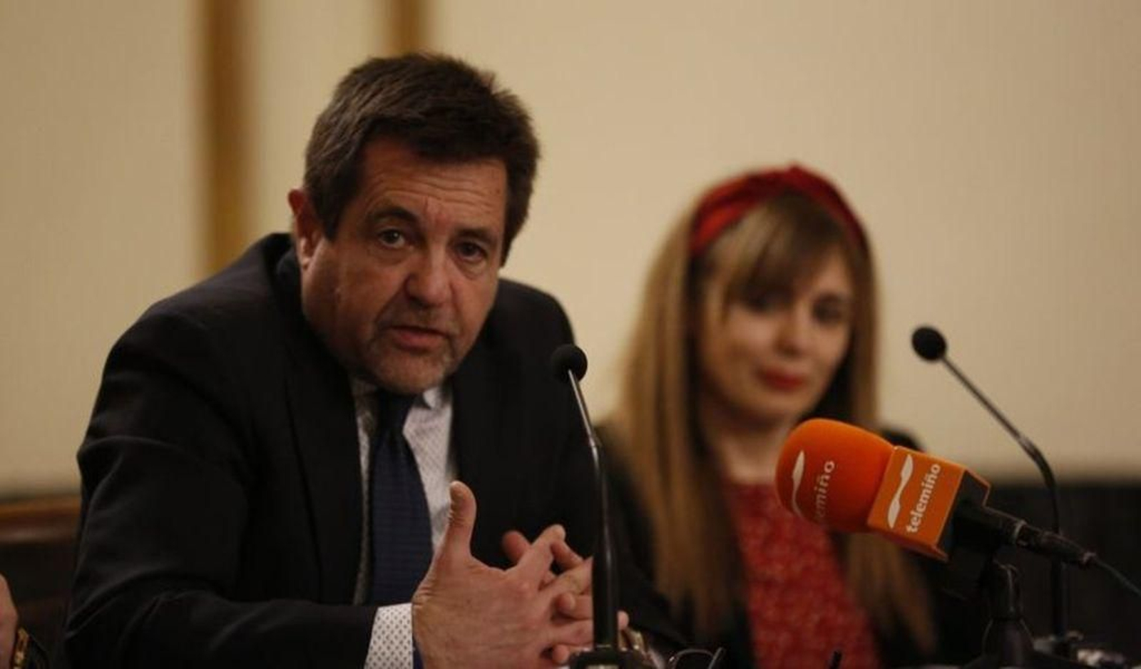 El magistrado Villagómez, durante su participación en un Foro La Región.